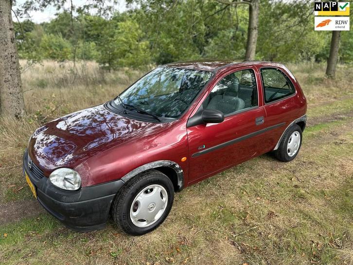 Opel Corsa 1.4i Eco apk t/m 27-09-2025, Auto's, Opel, Bedrijf, Te koop, Corsa, Startonderbreker, Benzine, Euro 2, Hatchback, Handgeschakeld