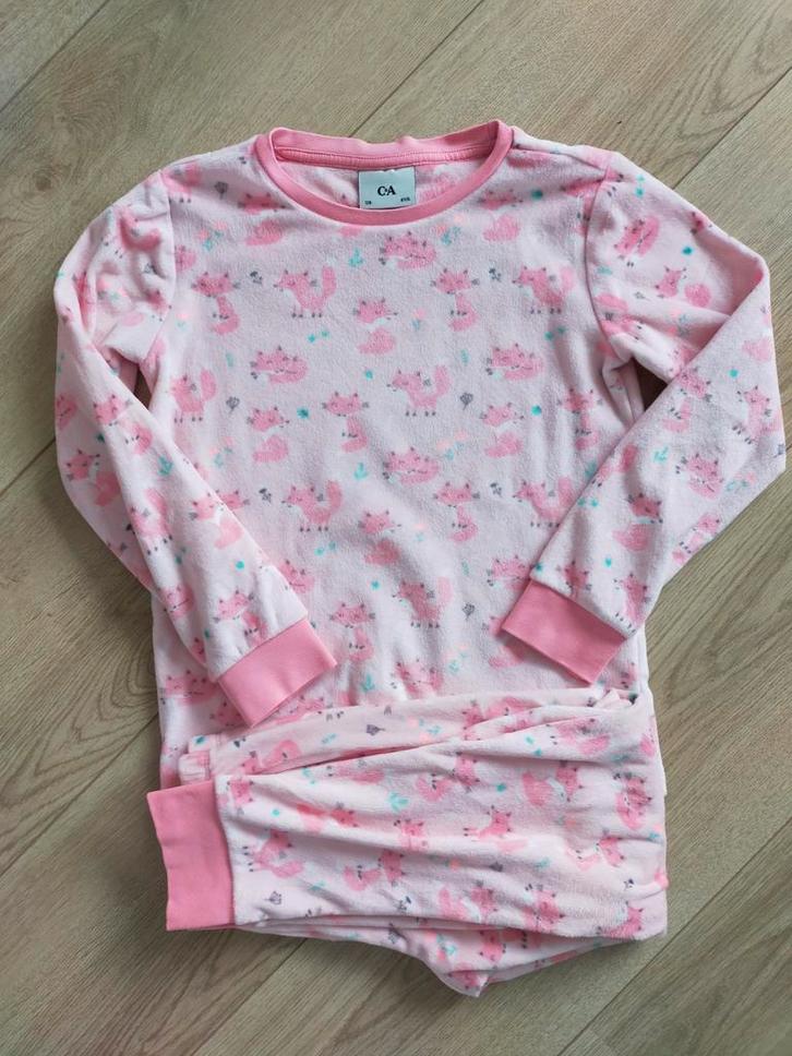 Zgan! Superzachte fleece pyjama vosjes van C&A! Mt 128, Kinderen en Baby's, Kinderkleding | Maat 128, Zo goed als nieuw, Meisje
