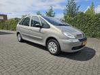 Citroën Xsara Picasso 1.6i-16V Caractère (bj 2007), Voorwielaandrijving, 4 cilinders, Beige, Handgeschakeld