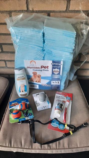 Puppy accessoires Beeztees Beaphar Ferplast Chuckit beschikbaar voor biedingen