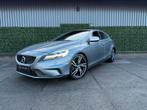 Volvo V40 D4 R Design / FULL LED / Automaat /  Cruise Navi, Auto's, Volvo, 1486 kg, Zwart, 4 cilinders, Diesel