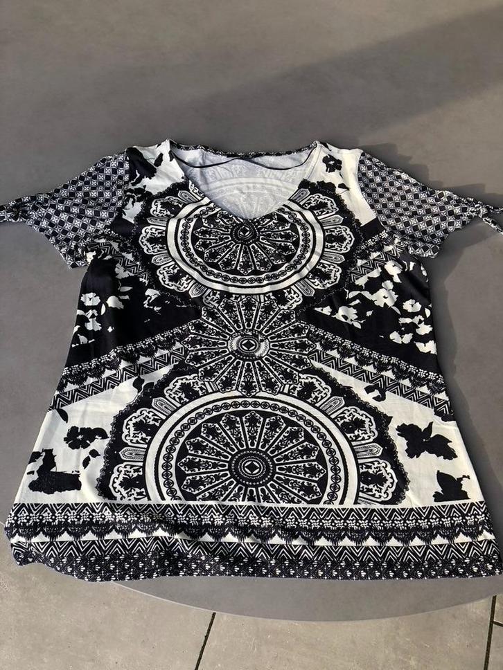 Blauw/witte Comma top, maat 40, Kleding | Dames, Tops, Zo goed als nieuw, Maat 38/40 (M), Blauw, Korte mouw, Verzenden