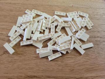 Partij J712=50x witte Lego tegels 1x3 Nieuw beschikbaar voor biedingen