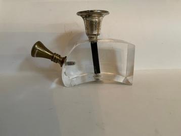 Prachtige design kandelaar. Van perspex met vintage details  beschikbaar voor biedingen