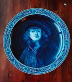 Schitterend groot wandbord Delfts Blauw 'jong Rembrandt', Ophalen of Verzenden
