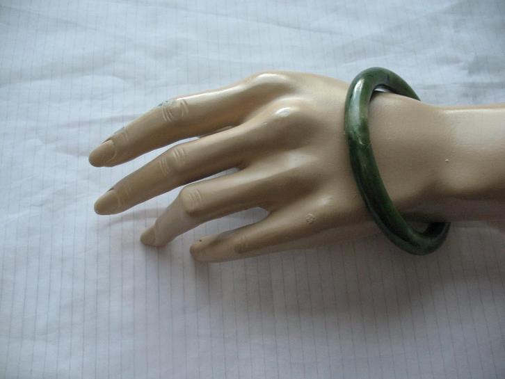Armband Jade Glad én Rond  Vintage ( nummer 1 )* BVaN, Sieraden, Tassen en Uiterlijk, Antieke sieraden, Armband, Overige materialen