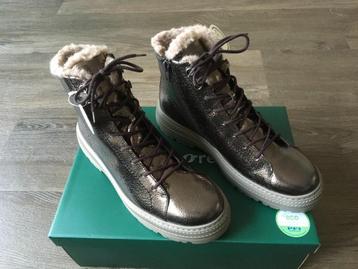 Boots/ enkellaars Paul Green (maat 39/ maat 6) beschikbaar voor biedingen