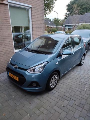 Hyundai i10 1.0i 66pk 2016 Blauw met weinig km beschikbaar voor biedingen