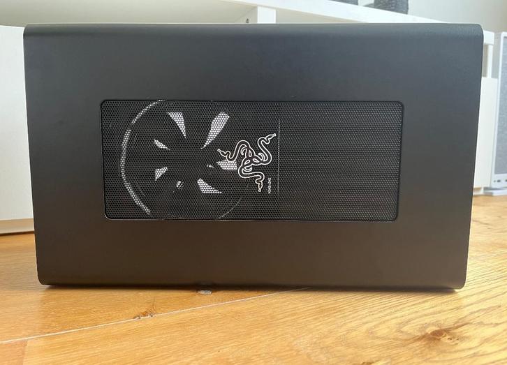 Razer Core X Thunderbolt 3 eGPU in goede staat, Computers en Software, Computerbehuizingen, Gebruikt, Ophalen