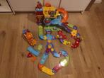 VTech Toet Toet. O.a.Garage, autoambulance, luxe lanceerbaan, Ophalen, Gebruikt, 2 tot 4 jaar