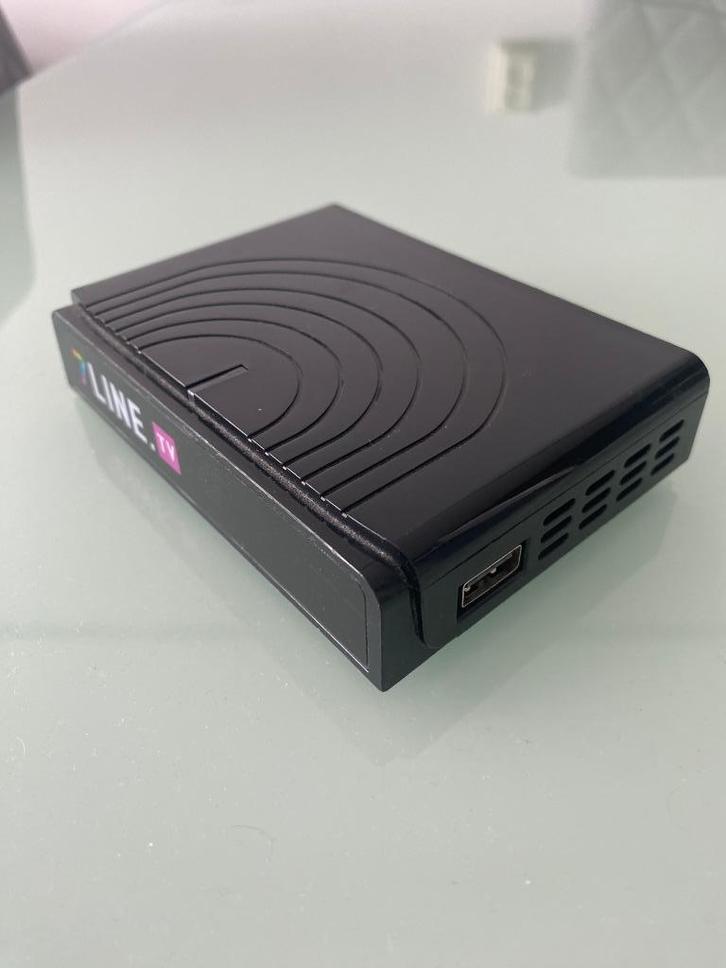 Multimedia TV-box (7line tv), Audio, Tv en Foto, Mediaspelers, Gebruikt, Minder dan 500 GB, HDMI, Ophalen of Verzenden