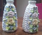 KERKE-VAASJES 15 .5 cm hoog,  porselein, opgelegde bloemen, Antiek en Kunst, Antiek | Porselein, Ophalen of Verzenden
