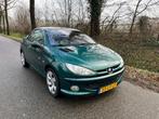 Peugeot 206 1.6 16V CC | Roland Garros | Cabrio | Apk 2025, Auto's, Peugeot, 47 €/maand, Origineel Nederlands, Te koop, 14 km/l