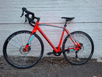 Nette Specialized Crux framemaat 54 gravelbike wegfiets beschikbaar voor biedingen