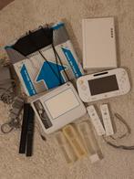 Nintendo Wii U Compleet Pakket, Spelcomputers en Games, Ophalen, Gebruikt, Met 2 controllers, Met games