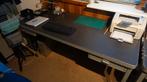 STEVIG STALEN WERKTAFEL OF BUREAU 180X80CM UITNEEMBAAR, Huis en Inrichting, Bureaus, Ophalen, Gebruikt, Bureau