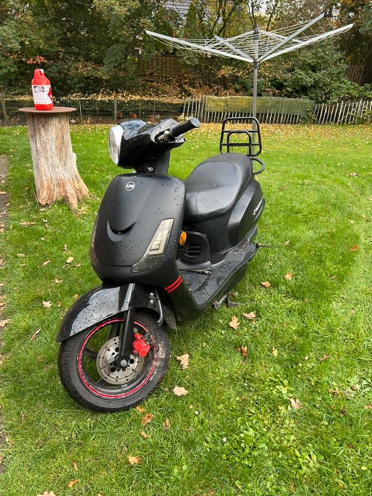 Sym Fiddle 2 (start niet), Fietsen en Brommers, Snorfietsen en Snorscooters, Zo goed als nieuw, Benzine, Ophalen of Verzenden