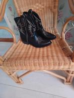 KOOPJE !! Zwart geborduurde laarsjes, Zwart, Lage of Enkellaarzen, Ophalen of Verzenden, Onbekend