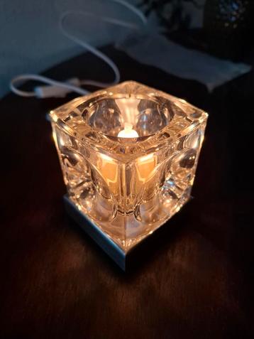 Ice Cube lampje beschikbaar voor biedingen