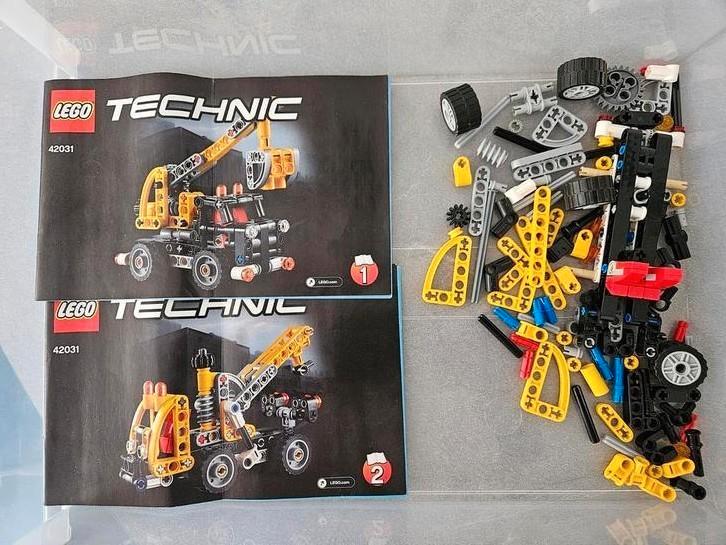 LEGO Technic 42031 Werktuigvoertuig, Kinderen en Baby's, Speelgoed | Duplo en Lego, Gebruikt, Lego, Losse stenen, Ophalen of Verzenden