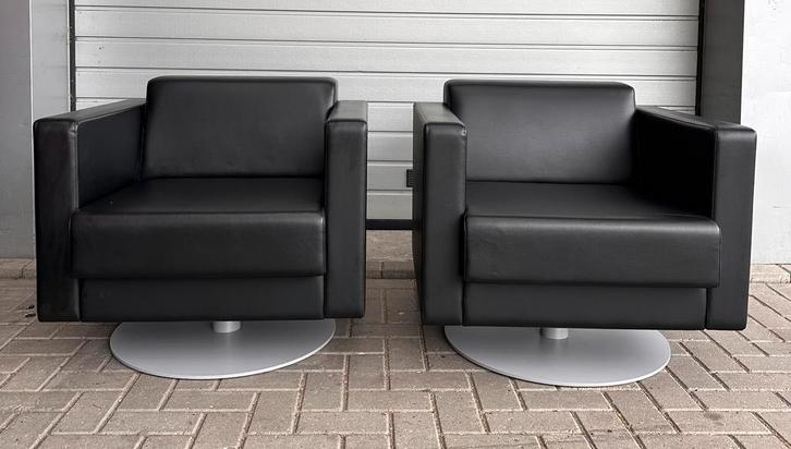 2 Poltrona Frau design fauteuils, Huis en Inrichting, Fauteuils, Zo goed als nieuw, Leer, 50 tot 75 cm, 75 tot 100 cm, Ophalen