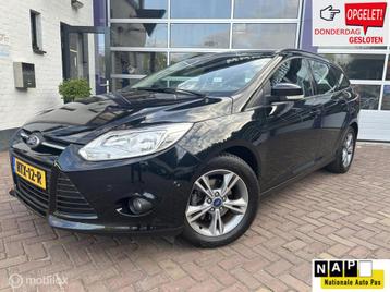 Ford Focus Wagon 1.0 EcoBoost Titanium * AIRCO * PDC V en A beschikbaar voor biedingen