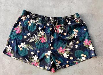 UP2FASHION fleurige shorts mt 46 NIEUW!  beschikbaar voor biedingen