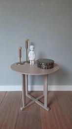 Vintage tafeltje, rond bijzettafeltje, sidetable, kaki kleur, Gebruikt, Vintage, Ophalen of Verzenden, Nvt