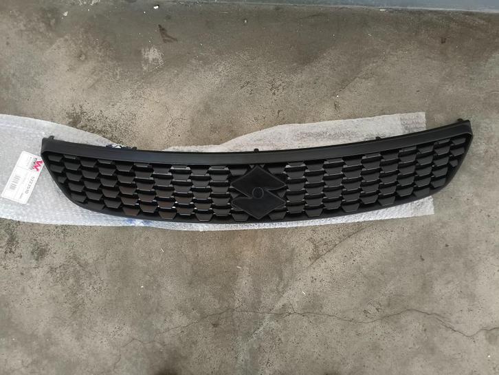 Nieuwe grill voor Suzuki Swift IV (2010 - 2017), Auto-onderdelen, Carrosserie en Plaatwerk, Bumper, Suzuki, Voor, Nieuw, Ophalen