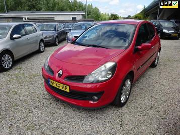 Renault Clio 2.0-16V Dynamique S airco sportvelgen Apk 2-6-2 beschikbaar voor biedingen