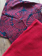Set van 2 kussens en plaid Ikea, Huis en Inrichting, Ophalen of Verzenden, Zo goed als nieuw, Rood, Vierkant