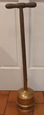 antieke wasstamper, Ophalen