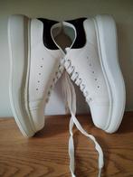 Sneakers van Alexander McQueen maat 42, Alexander McQueen, Wit, Nieuw, Ophalen of Verzenden