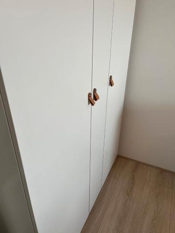 Mooie witte IKEA kledingkast – uitstekend in staat! - afbeelding 4