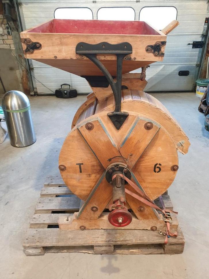 Maalmolen DDD T6 "Dikkebus", Hobby en Vrije tijd, Overige Hobby en Vrije tijd, Gebruikt, Ophalen