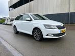 Skoda Fabia Combi 1.2 TSI Drive Led/Carplay/Navi/Dab/Clima, Stof, Gebruikt, 4 cilinders, Wit