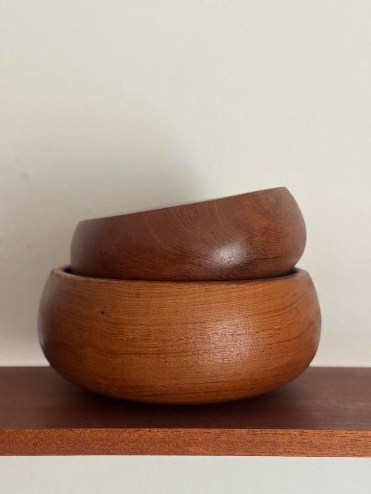 Vintage Teakhouten Schalen Set van twee, Huis en Inrichting, Woonaccessoires | Schalen en Manden, Gebruikt, Schaal, Rond, Hout