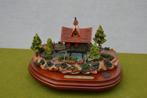 Vintage Efteling miniatuur lavenhuis: Lijn`s Zweefhuys 26cm, Ophalen of Verzenden, Gebruikt, Beeldje of Poppetje