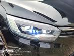 Renault Scénic 1.2 TCe Bose Camera / Panodak / Trekhaak / N, Auto's, Renault, Voorwielaandrijving, Gebruikt, Zwart, 4 cilinders