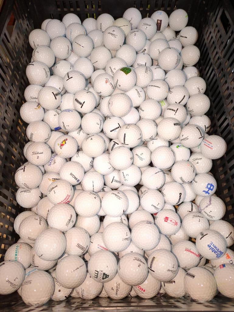 Titleist Tour soft golfballen 50 stuks AAAA kwaliteit, Sport en Fitness, Ophalen of Verzenden, Bal(len)