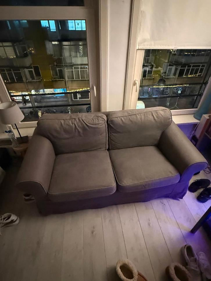 Bank Ektorp 2-zits Ikea Grijs, Huis en Inrichting, Banken | Bankstellen, Zo goed als nieuw, Rechte bank, Tweepersoons, 150 tot 200 cm