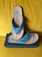 UGG Seaside Slippers Pacific Blue Maat 45, Kleding | Heren, Schoenen, Slippers, Blauw, Ophalen of Verzenden, Zo goed als nieuw
