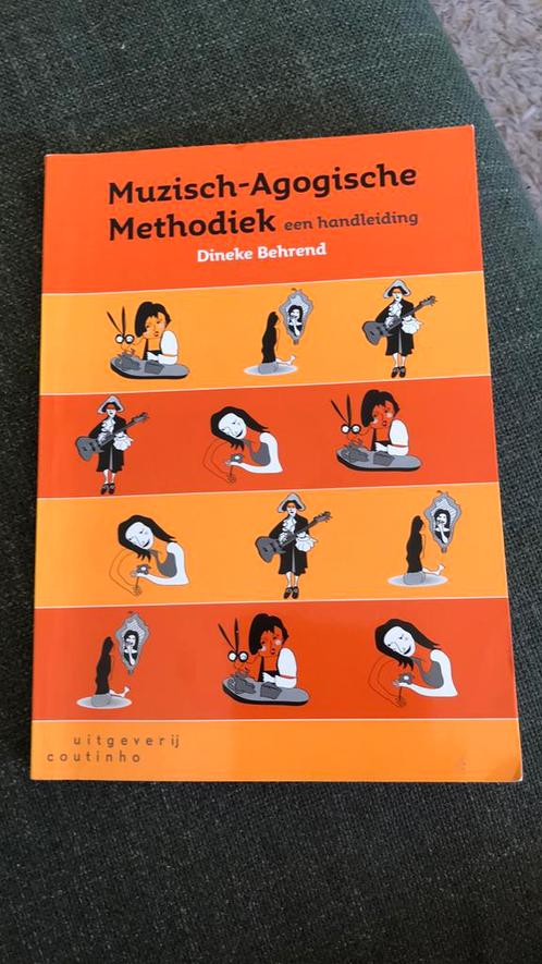 D. Behrend - Muzisch-agogische methodiek, Boeken, Wetenschap, Zo goed als nieuw, Sociale wetenschap, Ophalen of Verzenden