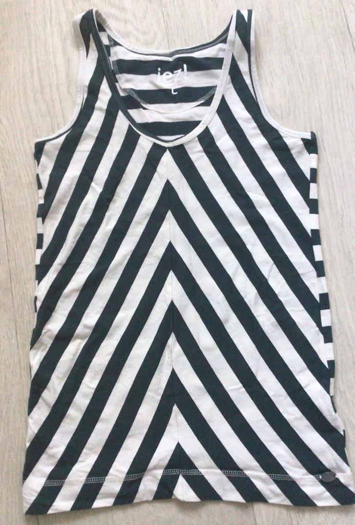 Gestreepte top maat L van iez!, Kleding | Dames, Tops, Zo goed als nieuw, Maat 42/44 (L), Wit, Zonder mouw, Ophalen of Verzenden