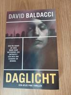 David Baldacci - Daglicht, David Baldacci, Ophalen of Verzenden, Zo goed als nieuw, Nederland