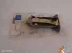 A1237200016 DEURVANGER NEW OLD STOCK ORIGINEEL MERCEDES-BENZ, Mercedes-Benz, Nieuw, Ophalen of Verzenden, Mercedes-Benz