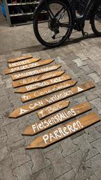 Wegwijzers bruiloft, Ophalen, Versiering, Geboorte of Huwelijk