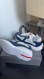 Prada Cups Blauw Wit - Stijlvolle Schoenen, Kleding | Heren, Ophalen of Verzenden, Zo goed als nieuw, Blauw