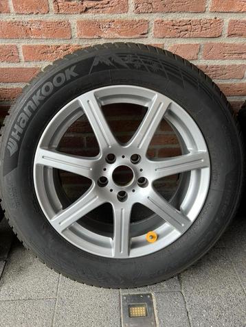 LM Velgen met Winterbanden tbv Hyundai Tuscon KIA Sportage beschikbaar voor biedingen