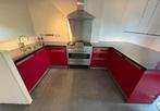 Luxe keuken in uitstekende staat incl boretti apparatuur, Huis en Inrichting, Ophalen, Hoekkeuken, Graniet of Steen, Rood